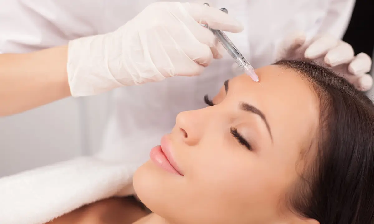 Botox injection for facial wrinkle treatment